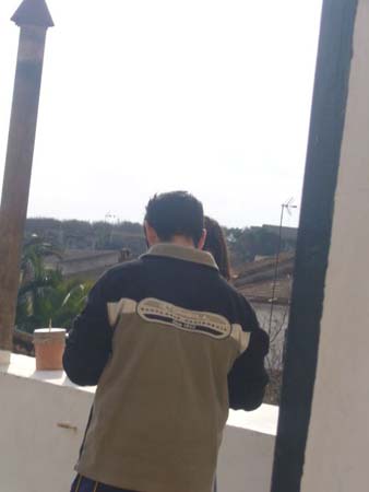 p1000648
